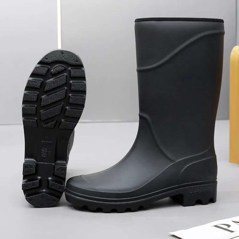Men's Tall Fashion Waterproof Protective Solid Color Rain Men Outdoor Work Rubber Boots Platform Boot