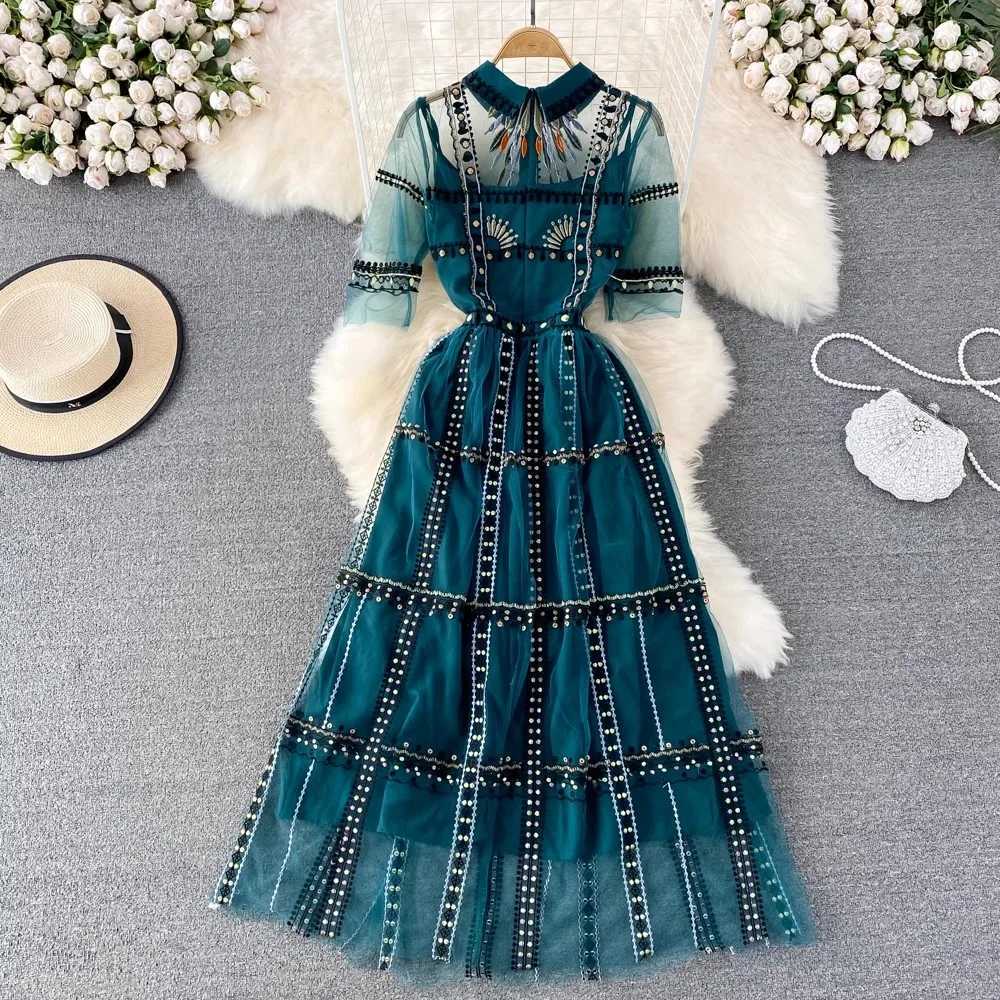 Luxury New Womens Summer Embroidery Fashion Collar Short Sleeve Party Leisure Holiday Evening Runway Designer Dress W240924
