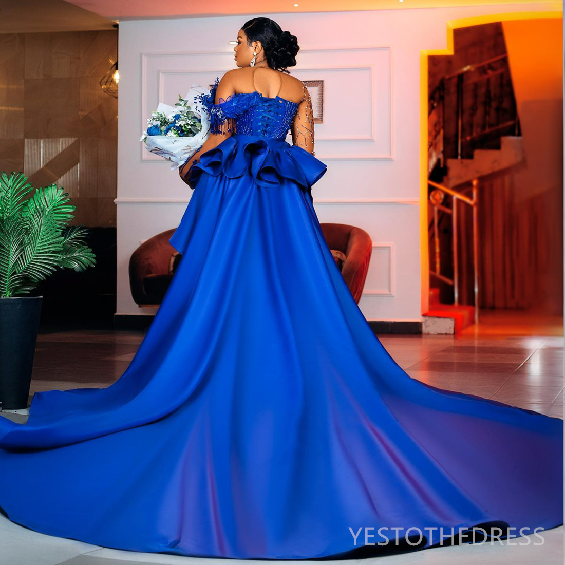 2024 Plus Size Royal Blue Prom Dress With Detachable Train Evening Dresses Mermaid Sheer Neck Long Sleeves Beaded Lace BirthdayDress Second Reception 