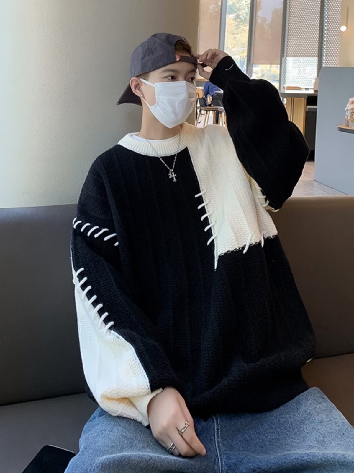 2024 New Designer Splicing Color Comparison Boys Sweater Loose, Casual Lazy Style Hooded Knitted Sweater Fashion Men Autumn/Winter
