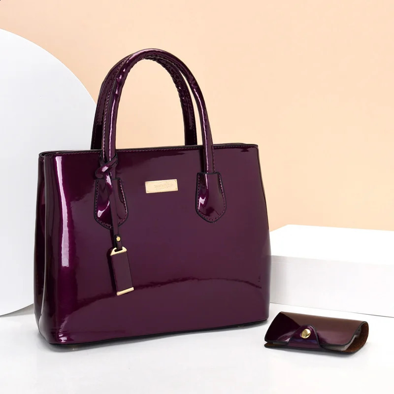 Womens Handbag High Quality Patent Leather Womens Bag Fashion Shoulder Bag HandbagCard Bag er Messenger Bag ww 240929