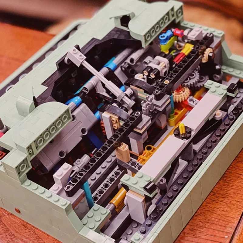 Free shipping Ideas Typewriter 21327 Building Blocks Set for Adults Collectible Retro Display Model Toys Unique Children Gifts Home Decoration