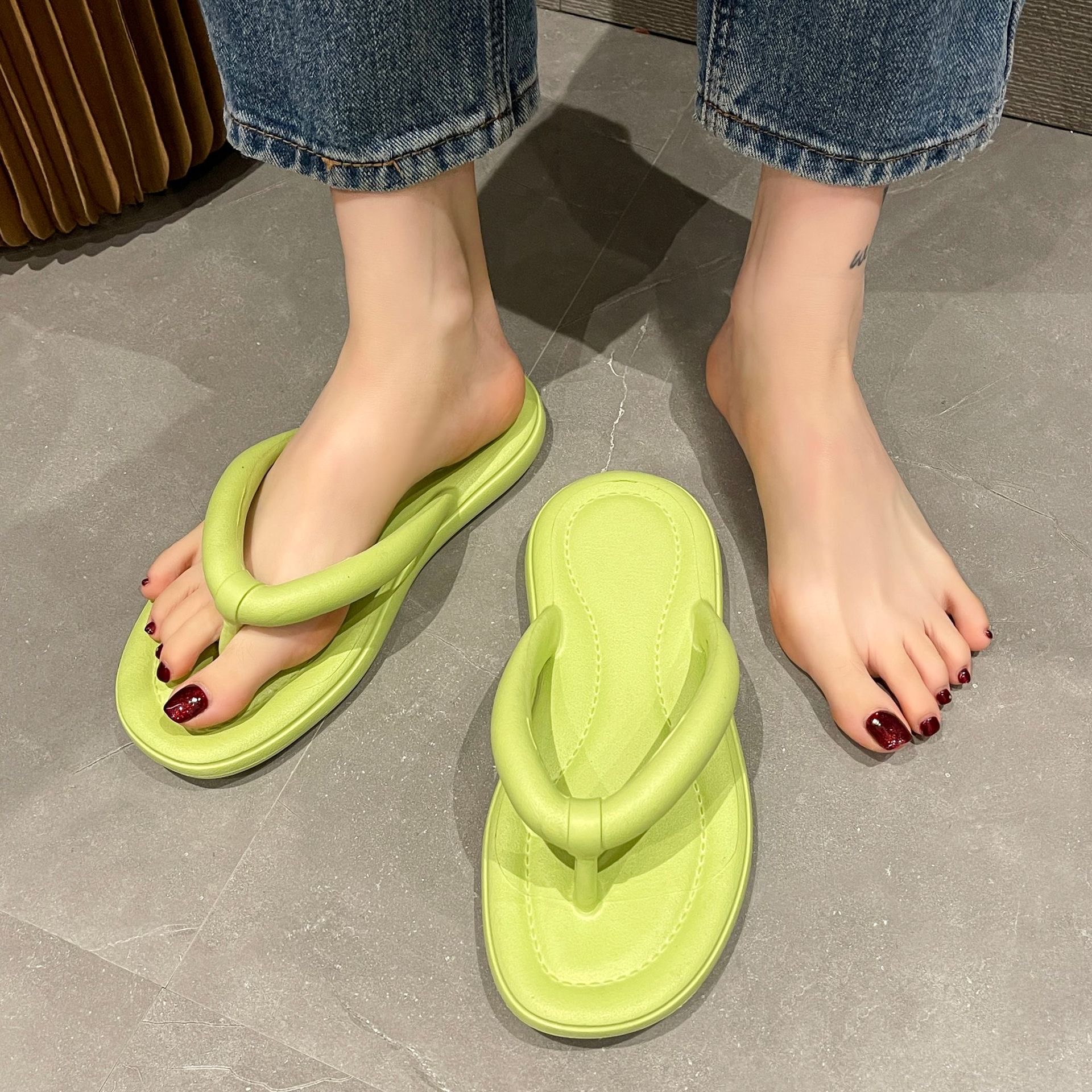 designer sandals Rimocy Lightweight Soft Sole Flip Flops Women Summer Clip Toe CloudroomWoman Casual Non Slip Flat Slides Shoes