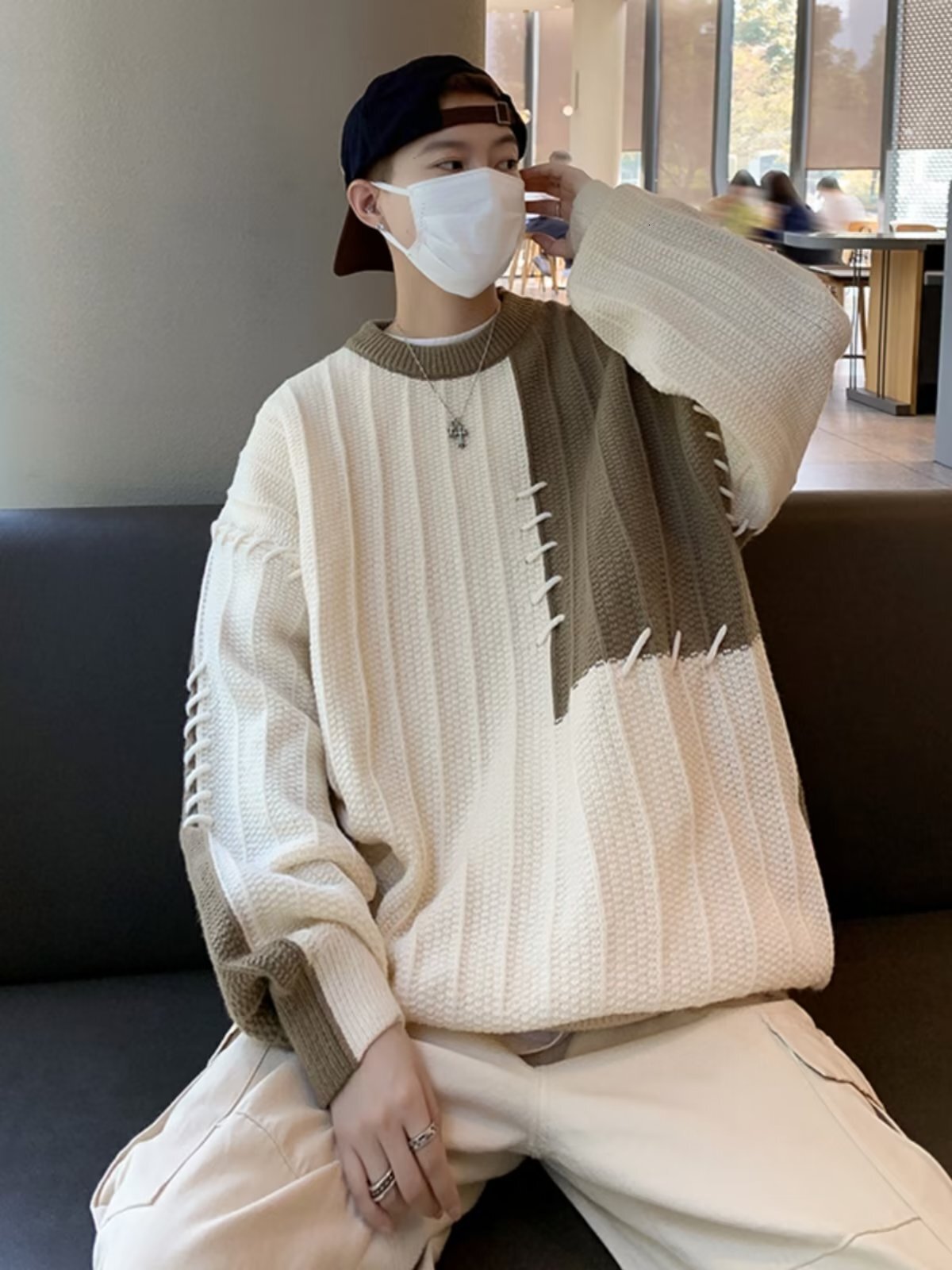 2024 New Designer Splicing Color Comparison Boys Sweater Loose, Casual Lazy Style Hooded Knitted Sweater Fashion Men Autumn/Winter