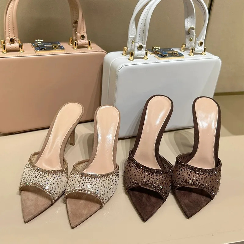 2024 NewSummer European and American style Pointed Crystal Diamond Open Toed Fish Mouth Breathable Versatile Womens Slippers 240924