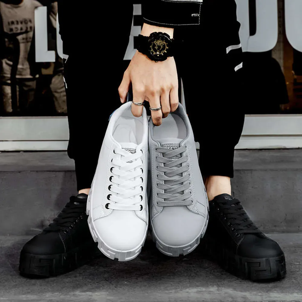 Board low cut new thick sole high height small white men Korean version fashionable and trendy casual shoes for men sneakers