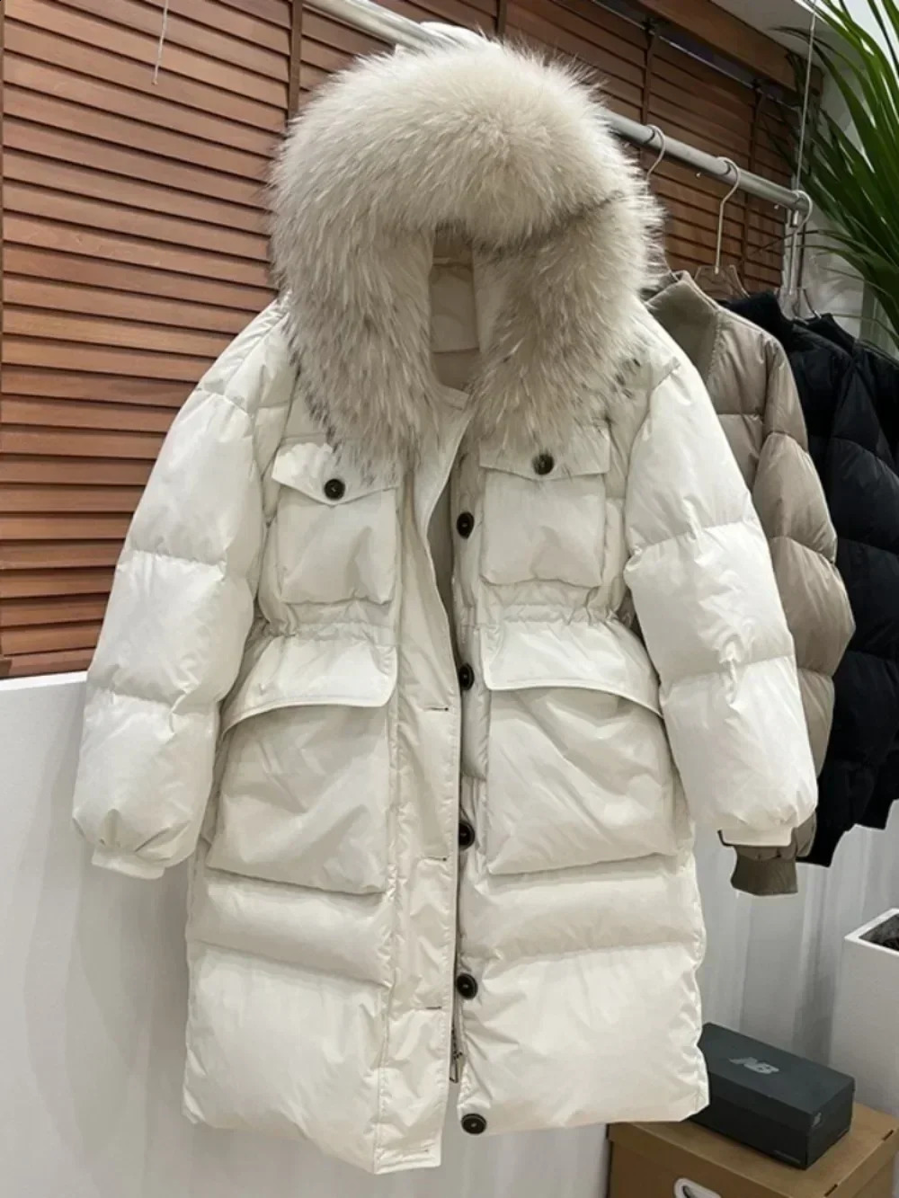 Winter Womens Hooded Duck Raincoat Parkas Waterproof Raccoon Fur Coat Long Inflatable Jacket 240921