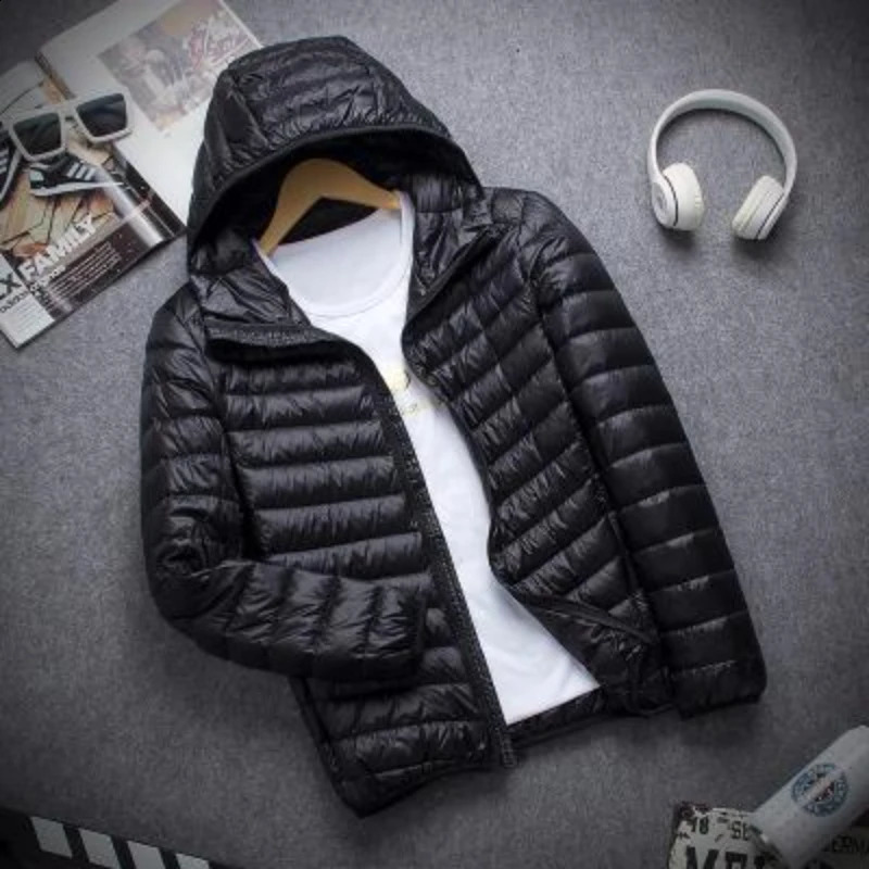 Down Jacket Mens 90% White Duck Down Super Light Down Jacket Mens Lightweight Thermal Coat Hooded Feather Coat 240912