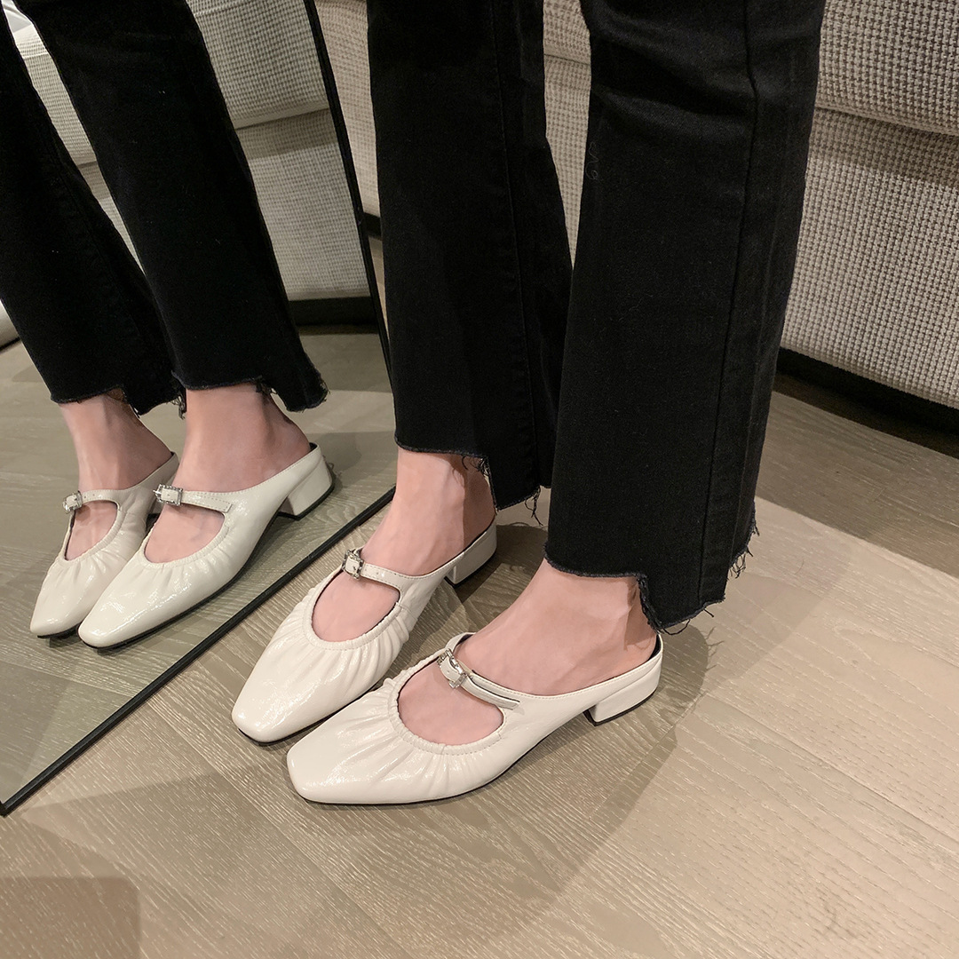 Women's Shoes Elegant Women's Ankle Strap Leather Slides with Diamond Embellishments and Wrinkle Pattern Cowhide
