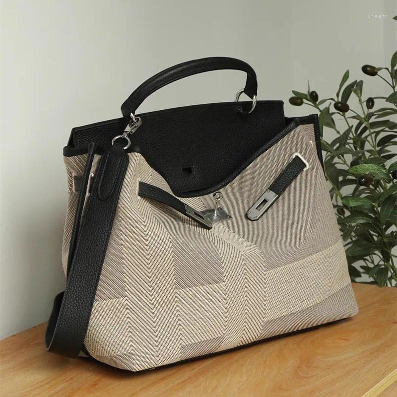 Bag High-sense Large-capacity Checkered Leather Large-size Commuter Handbag Single-shouldered Notebook Lock Tote