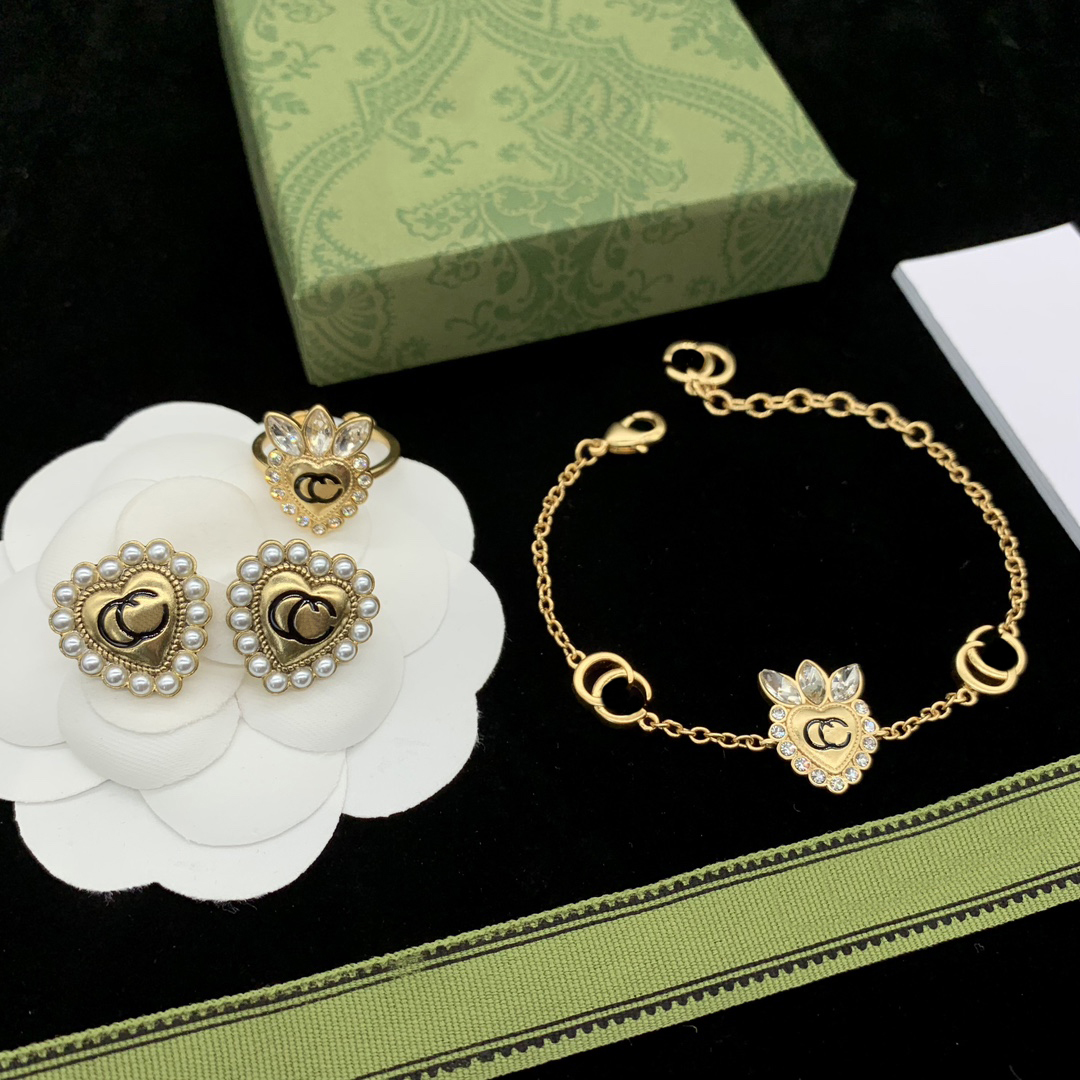 Bracelets à la mode accessoire de fête concepteur d'or plaque d'or de boucles d'oreilles de pote de bagule