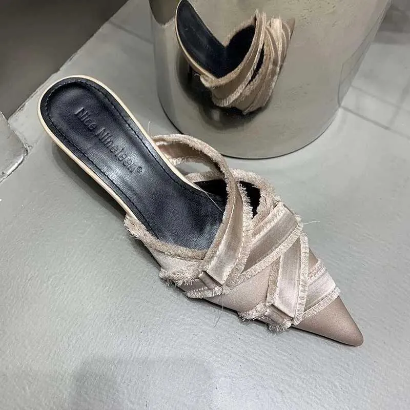 Slippers 2024 Women Mules Elegant Sandals Pumps Summer Female Shoes Low Heels New In New Fashion Ladies Sandal Pointed Toe Slides shoes