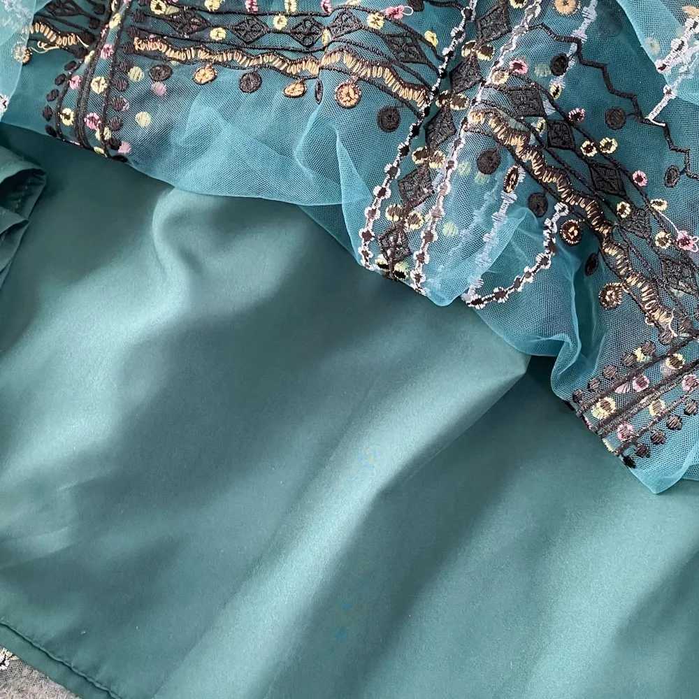 Luxury New Womens Summer Embroidery Fashion Collar Short Sleeve Party Leisure Holiday Evening Runway Designer Dress W240924
