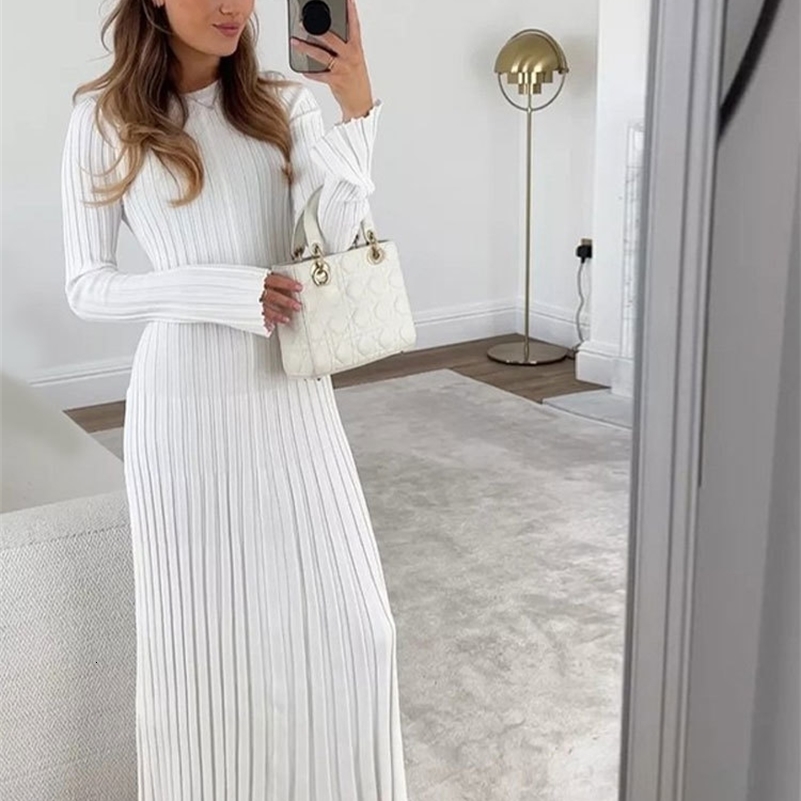 Women Elegant Solid Pleated Knitted Maxi Dress Casual Round Neck Long Sleeve Lace Up Dresses 2024 Autumn Lady High Street Robes y240923