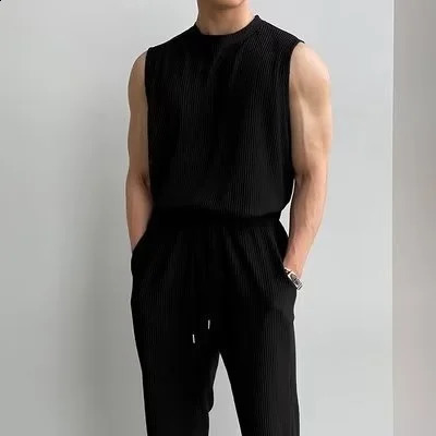 Ice Silk Mens Summer Ruffian Tracksuits Handsome Fashion Vest Sleeveless Tshirt And Pants Two Piece Set Men Elegant Suit 240923