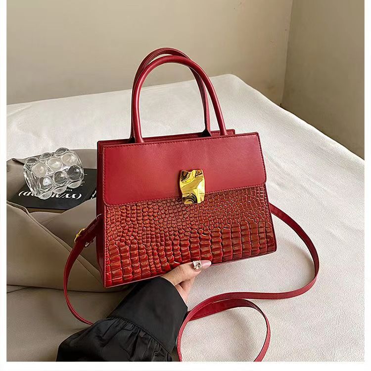 2024 Large Capacity Crocodile Print Lock Women's Crossbody Handbag 4 4e24c