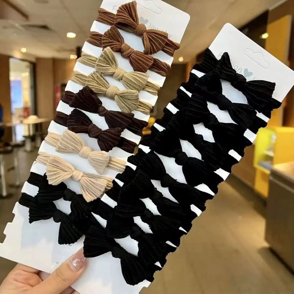 Non-Tangling Hair Tying Elastic Band for Women - Durable Thick Rubber with Bow Accent