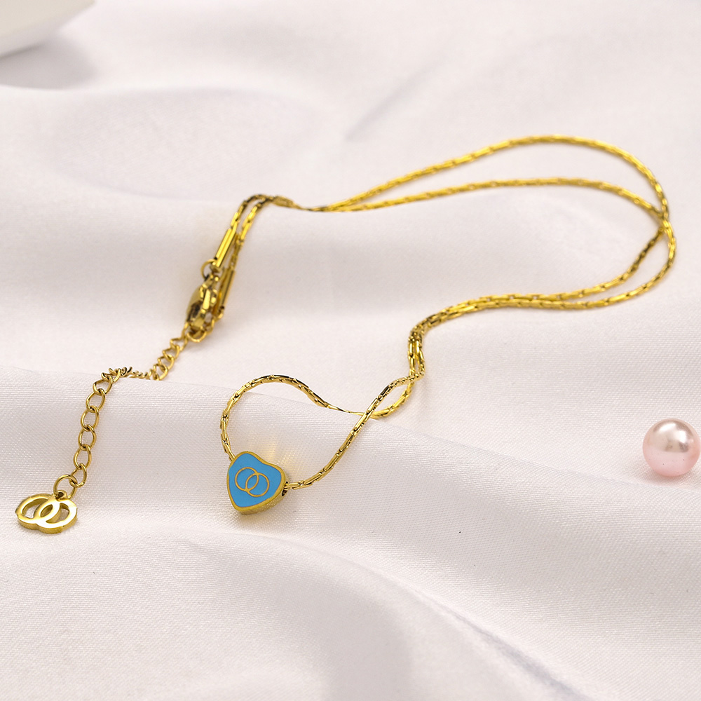 Women Love Gold Pendant Necklaces Designer Family Gift Choker Luxury Wedding Party Chain Necklaces New Women Vintage Jewelry necklace Wholesale
