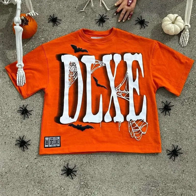 Harajuku hip-hop version anime letter printing oversized short sleeved T-shirt Y2k mens casual loose fashion retro top 240924