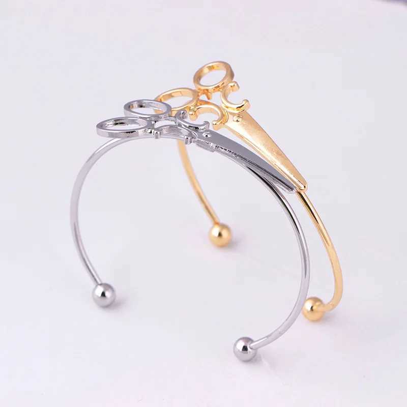 Creative Charm Bracelet Bangle Personality Scissors Shape Design Simple Open Bracelet Adjustable Women Statement Jewelry GiftX240925