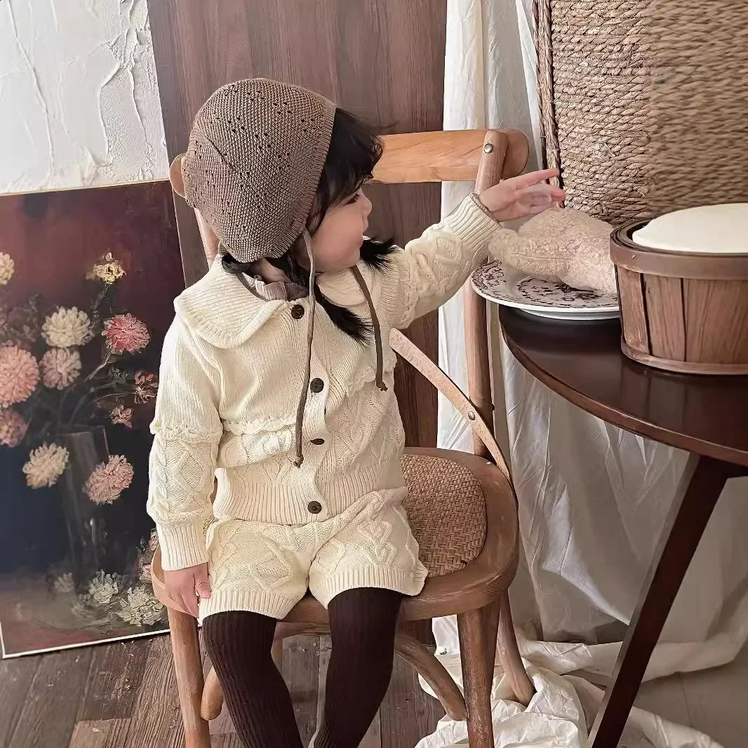 4280 Buy 2pcs Wholesale Baby Knitted Sweater Suit Autumn and Winter Twist Hook Retro Girls Suit SweaterShort 2pc Set 240913