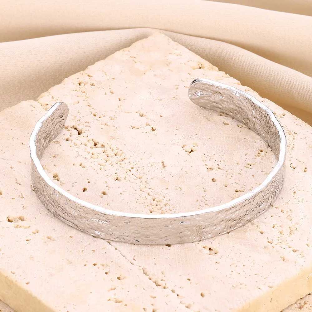 Vintage Smooth Irregular Bracelet For Women Stainless Steel Gold Color Geometry Open Cuff Bangles Exquisite Classic Jewelry GiftX240925