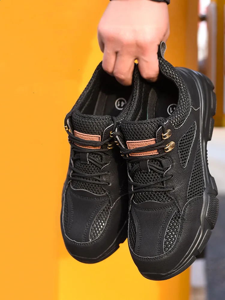 Lightweight Breathable Work Safety Shoes Men Anti-smashing Steel Toe Safety Boots Indestructible Work Sneakers 240924