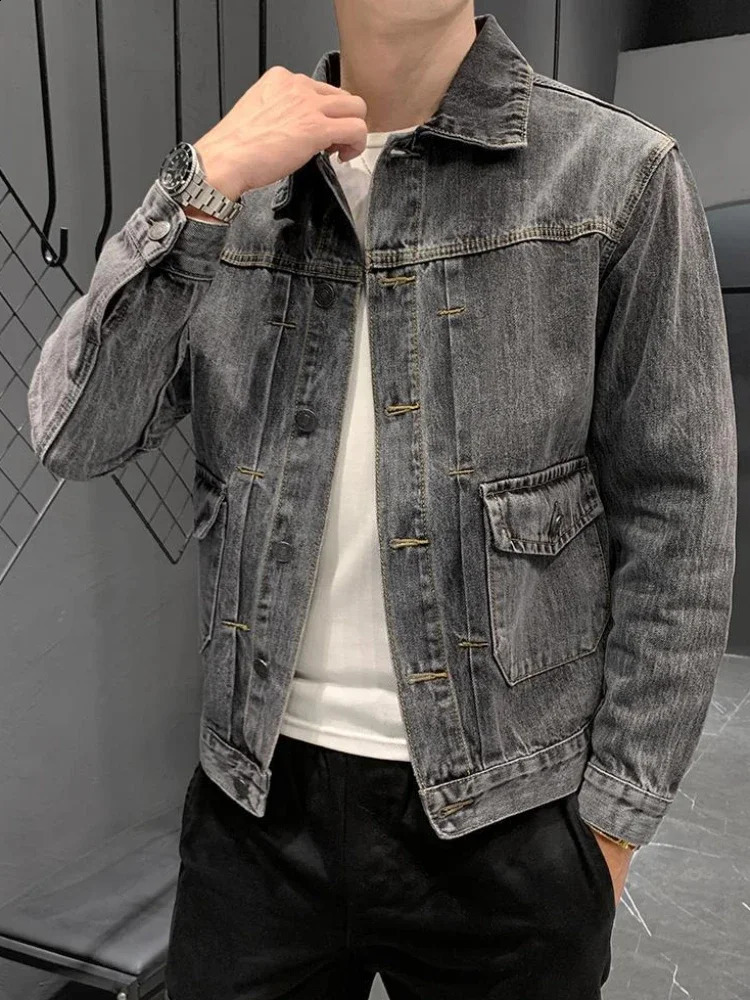 Male Jean Coats Gray Button Mens Denim Jacket Slim Fit Clothing Original Size L Korean Clothes Winter Outerwear Trendy 240920