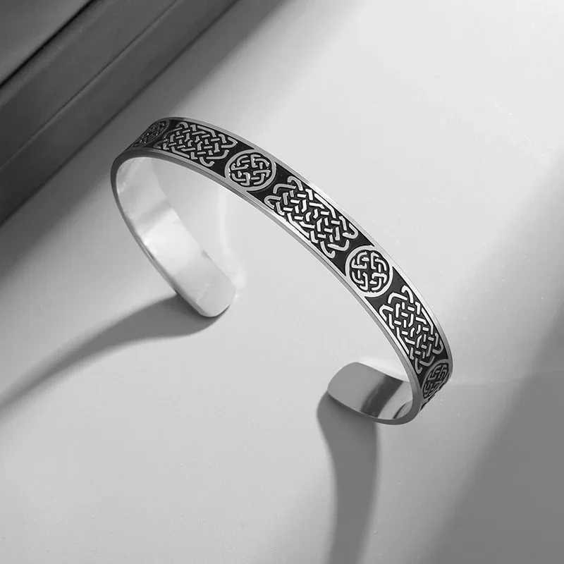 Stainless Steel Wide Open Bracelet Engraved Chinese Knot Cross Knot Bracelet Mens Hip Hop Cool Lucky JewelryX240925