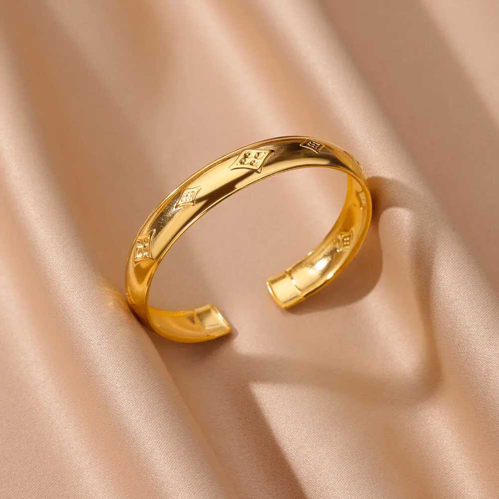 Stainless Steel Bangles Bracelets for Women Gold Color Geometric Texture Open Cuff Bangle Bracelet Femme Vintage Jewelry pulseraX240925