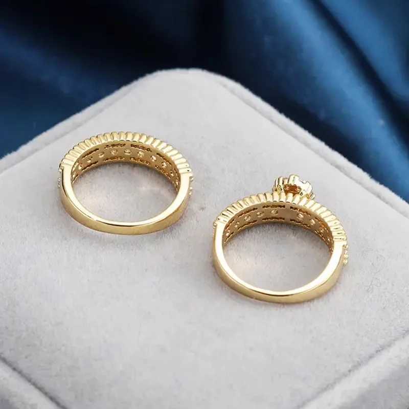 Huitan Trendy Golden Color 2PC Bridal Ring Set Womens Wedding Ceremony Accessories with Bright Zirconia Fashion Luxury Jewelry W240925