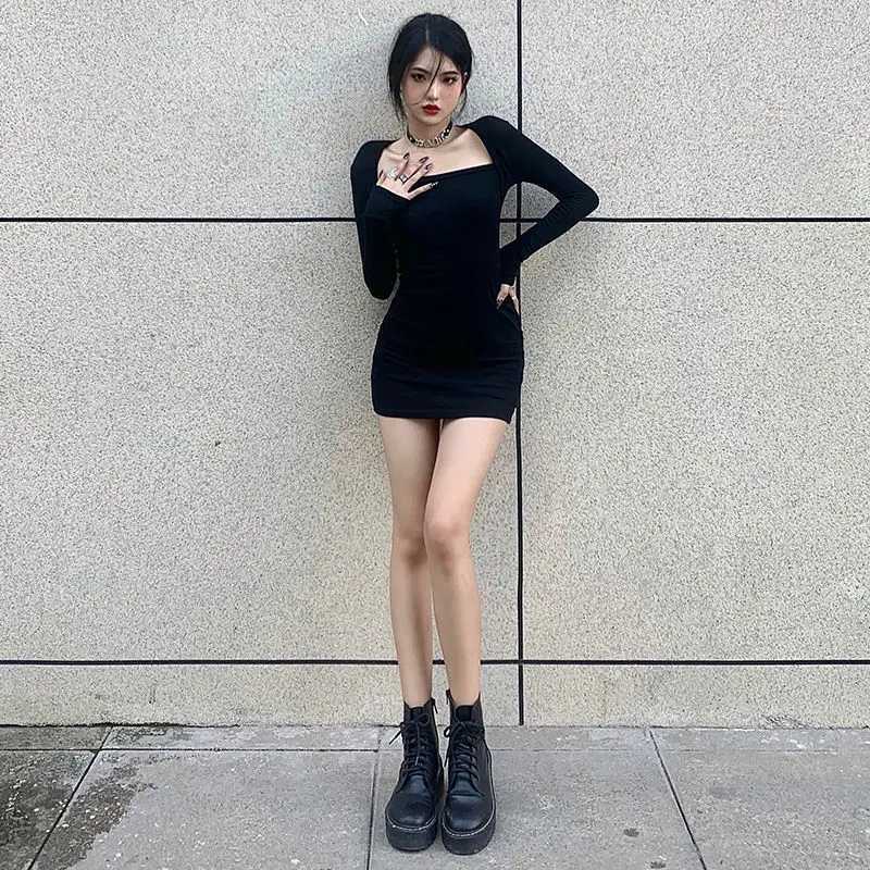 Square Neck Bodycon Dress: Women's Elegant Solid Mini Dress, Long Sleeve, Slim Fit for Party & Casual Wear C260312