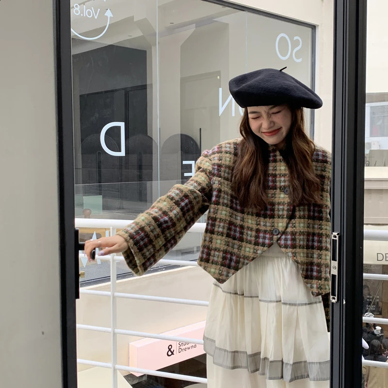 Womens solid color oversized beret in autumn and winter plus sizes lined with wool beret size L cloud hat 240921