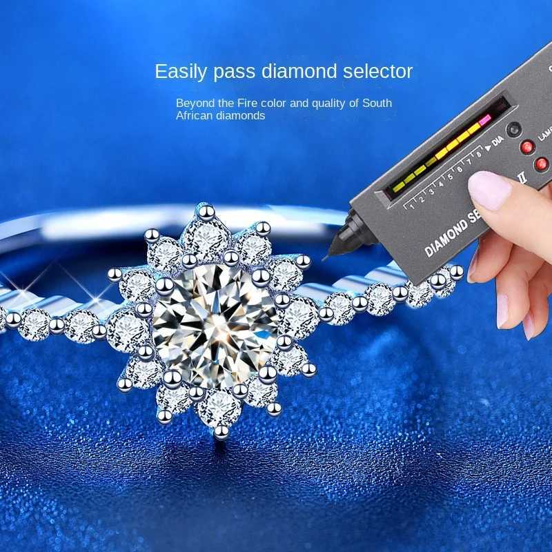 Round 0.5 carat silica ring for women 925 pure silver flower cute and romantic wedding band W240925