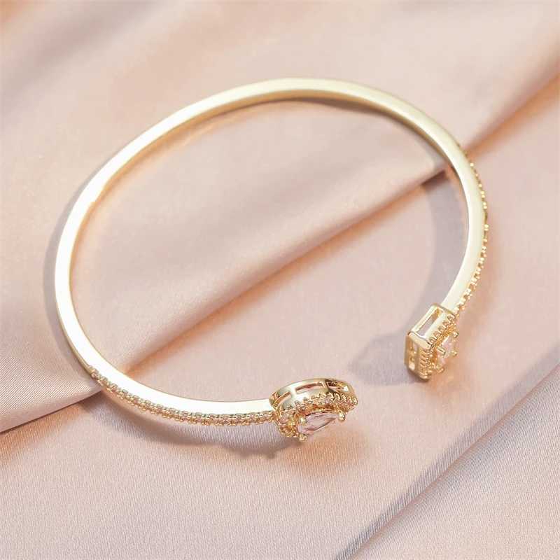 Fashion Round Cubic Zirconia Open Bracelets For Women Men Gold Silver Tear Drop Shape Square Copper Bracelet Party Daily JewelryX240925
