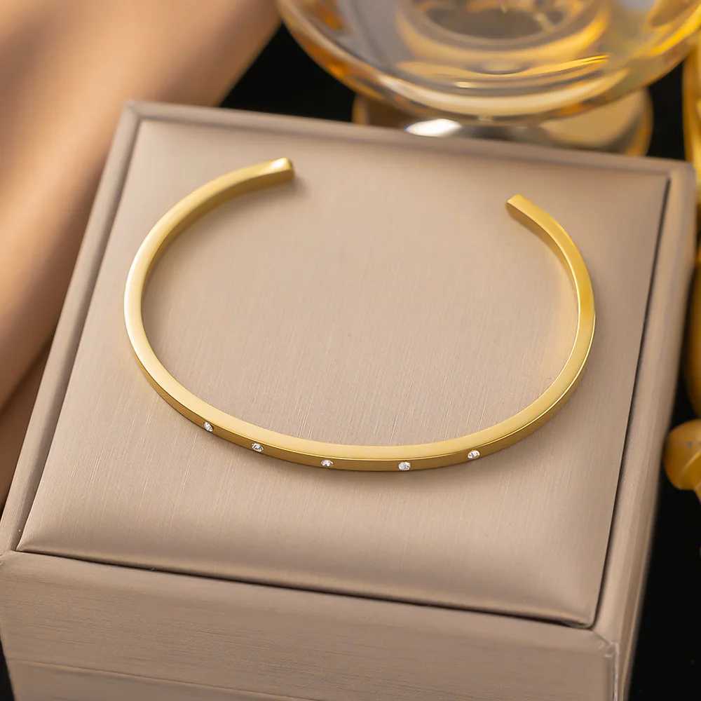 316LStainless steel simple zircon open bracelet Ladies Fashion Charm Jewelry Gift jewelryX240925