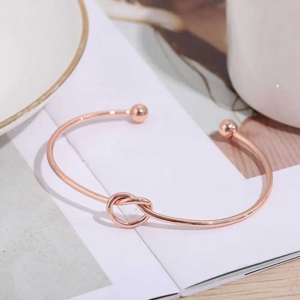 Cuff Bracelet For Women Vintage Open Woven Twist Texture Bangles For Women Adjustable Knot Couples Jewelry GiftsX240925