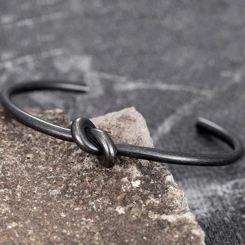 MKENDN Punk Round Circular Open Knot Cuff Bangle Bracelets For Men Women Vintage Black Stainless Steel Jewelry Armband PulseirasX240925