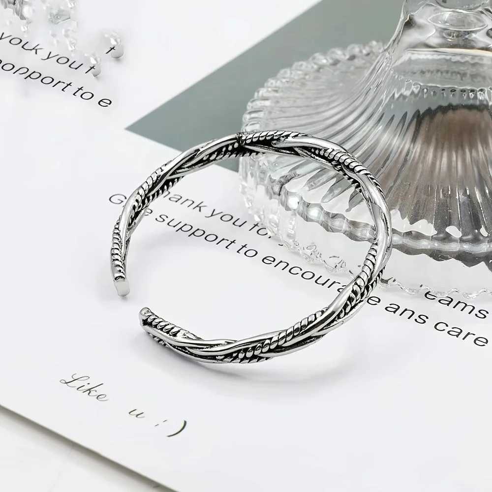 One European and American Antique Silver Bracelet Male and Female Personality Fried Dough Twists Opening Adjustable BraceletX240925