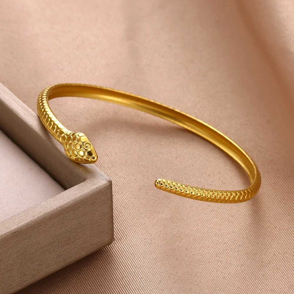Stainless Steel Snake Bangle For Women Gold Color Charm Animal Bracelet Openning Bangle Party Aesthetic Jewelry AccessoriesX240925