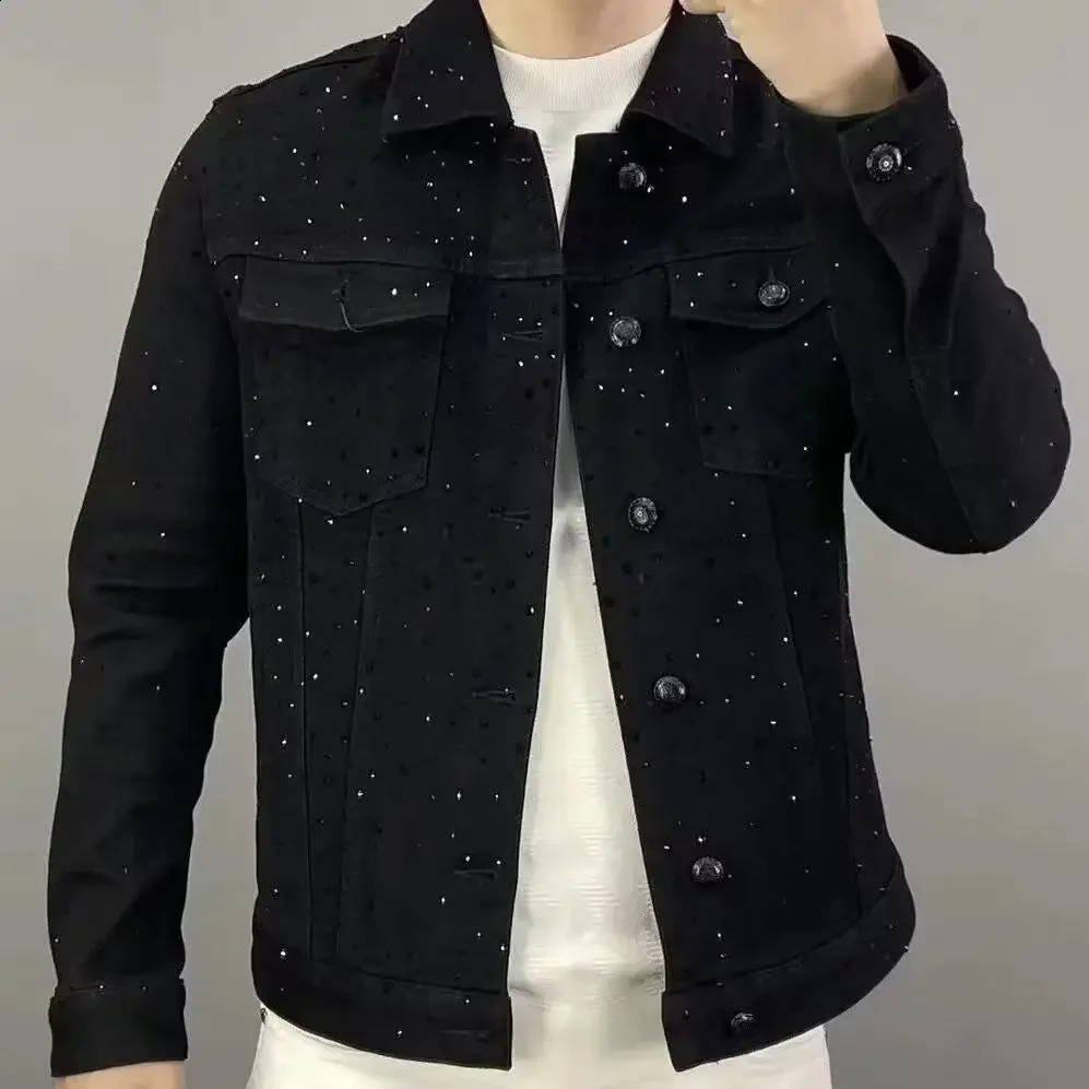 Jeans Coat For Men Button Casual Slim Short Denim Jackets Man Diamond Black Japanese Loose Chic Elegant Low Cost Rock Y2k Korea 240925