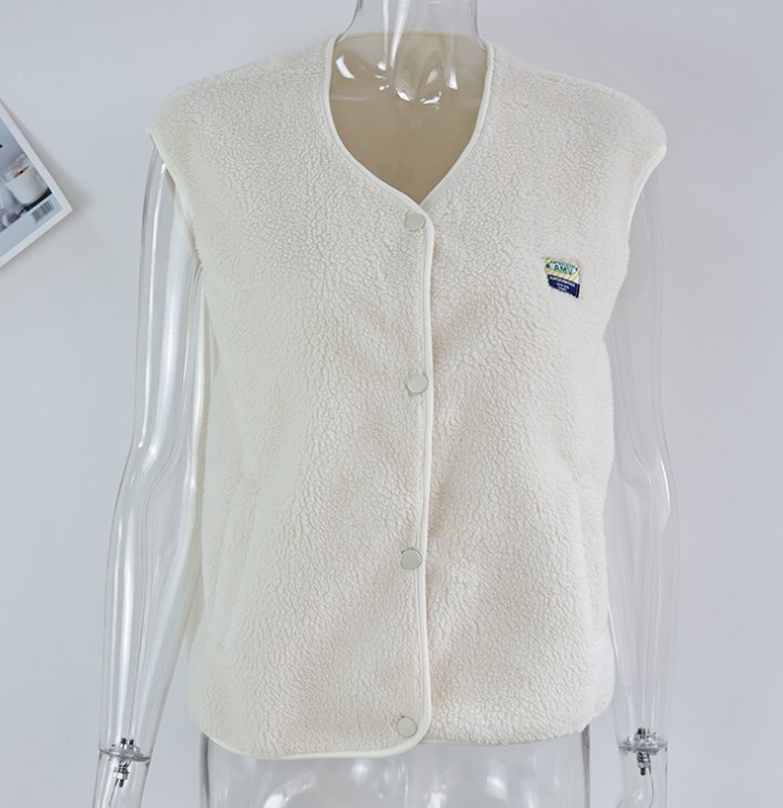 CNLONGBIDA Womens Vests 2024 Autumn Casual High Street Chic Lamb Wool Single Breasted Pocket Vest Women Loose V Neck Sleeveless
