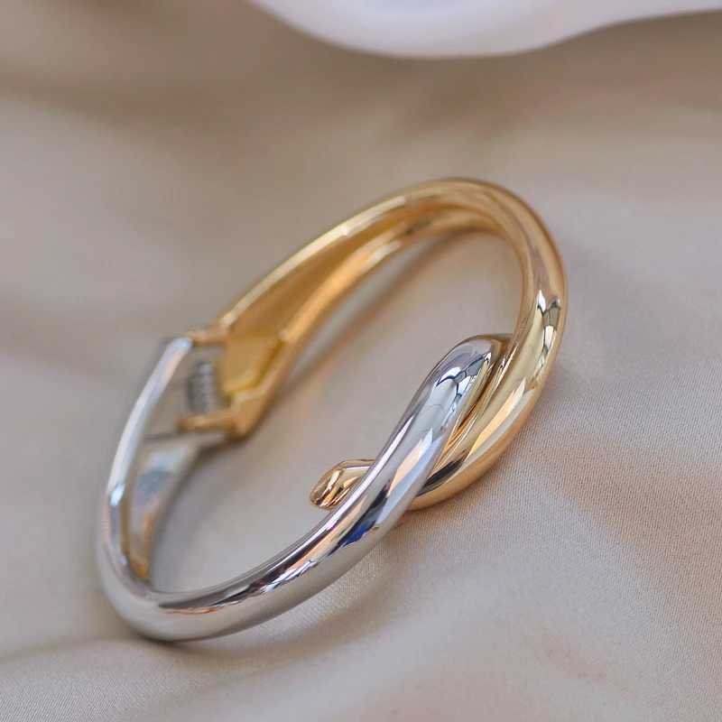 New Design Simple Metal Geometric Open Bracelet for Women Gold Color Charm Bracelets Bangles Fashion Jewelry AccessoriesX240925