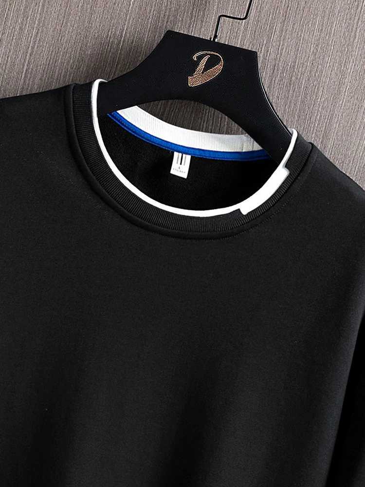 Mens Autumn and Winter Fashionable Solid Color Bottomed Round Neck SweaterX240925
