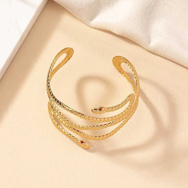 Hip Hop Fashion Snake Bracelet For Women Girls Geometric Holiday Party Gift OL Fashion Jewelry B056X240925