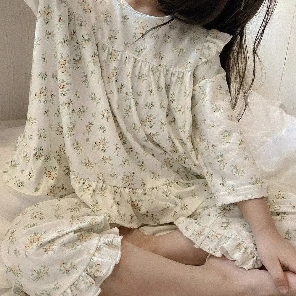 Kids Pajamas Spring Autumn Long Sleeve Princess Fashion All-match Princess Lace Lovely and Sweet Girls Clothes 240921