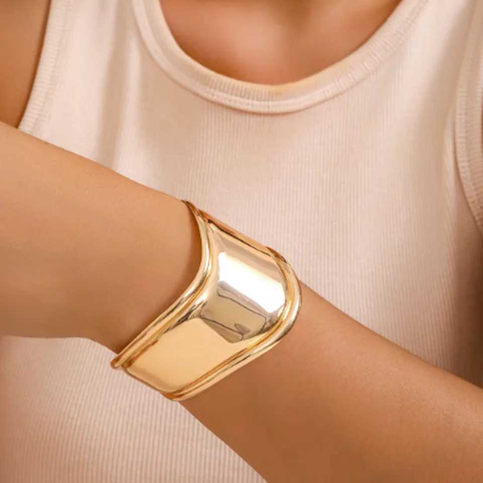 Youthway Minimalist Irregular Exaggerated Glossy Open Bracelet Gold Plated Stainless Steel Waterproof Stylish Bangle JewelryX240925