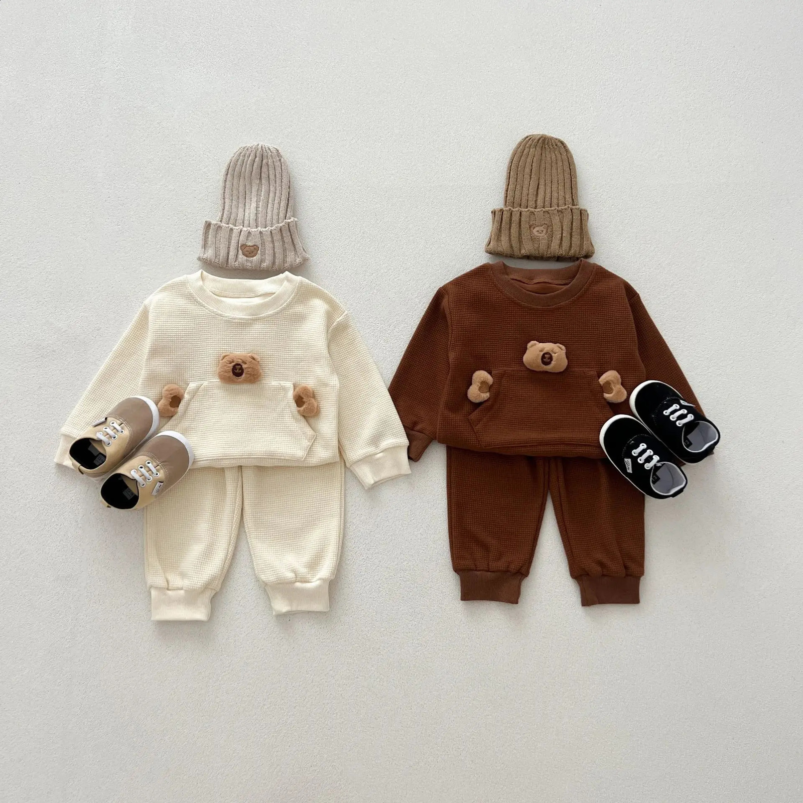 Korean Autumn Baby Boy 2PCS Clothing Set Cartoon Bear Pocket Waffle Zipper Cotton Pants Preschool 240925
