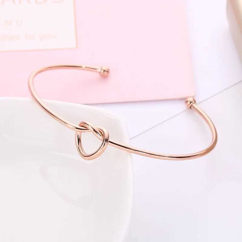 Trendy Round Circular Open Knot Heart Cuff Bangle Bracelets For Women Elegant Gold Color Jewelry Noeud Armband PulseirasX240925
