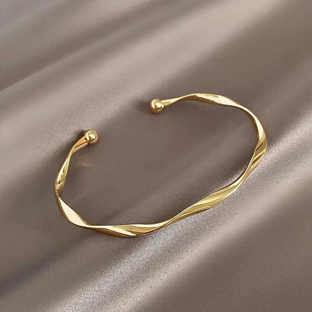 Waterproof Plated Stainless Steel Jewelry Thin Twist Opening Bracelet Bangle for Women Pulsera Acero Inoxidable MujerX240925